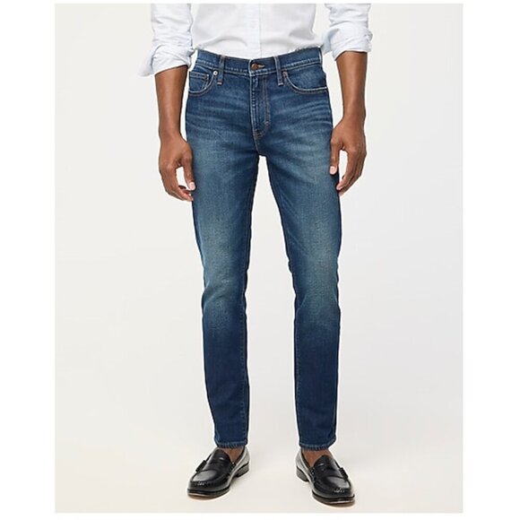 J. Crew Men's Slim-Fit Tapered Leg Jeans Signature Flex Size 29x30 - Picture 1 of 9